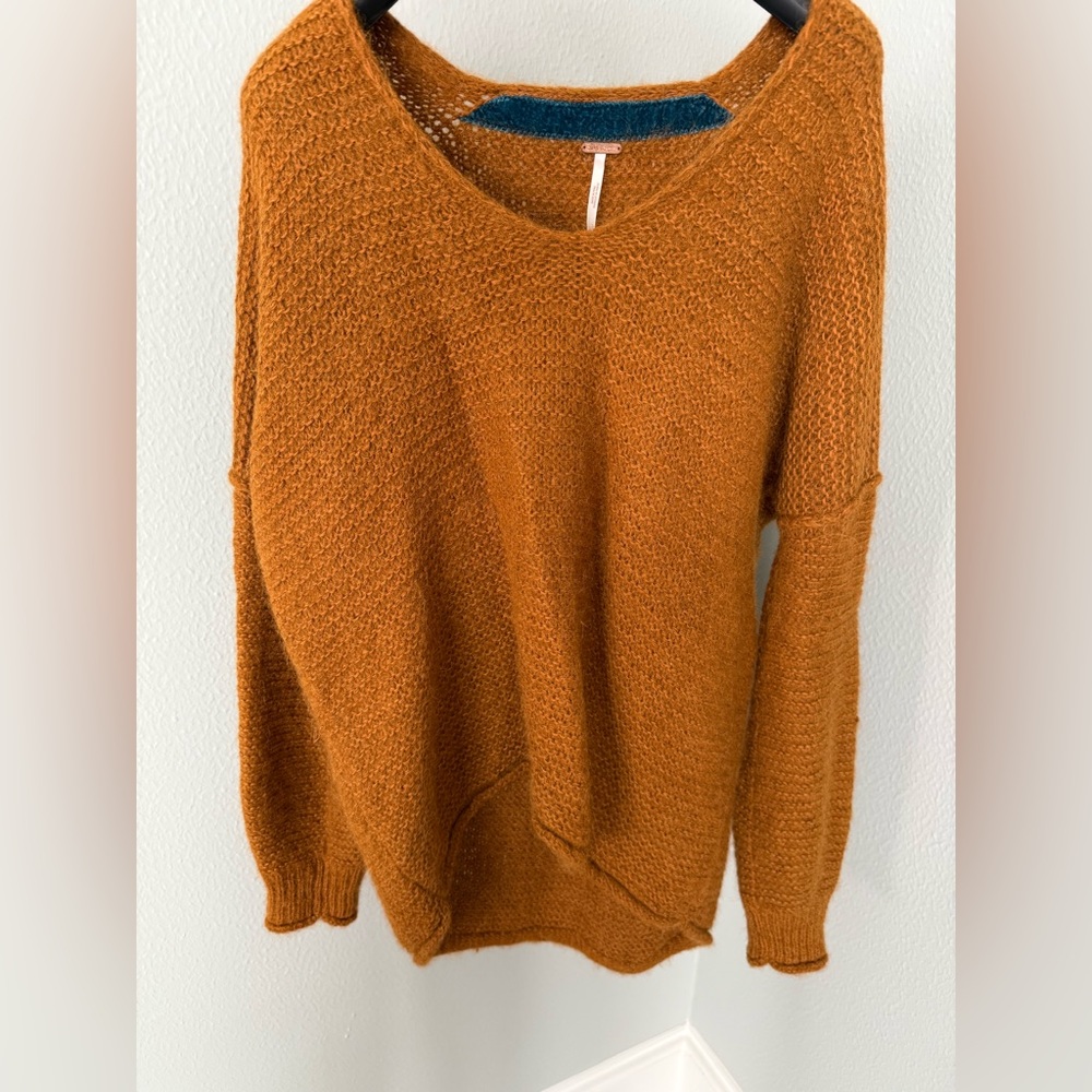 Free People ALL MINE Sweater size XS - Picture 8 of 12